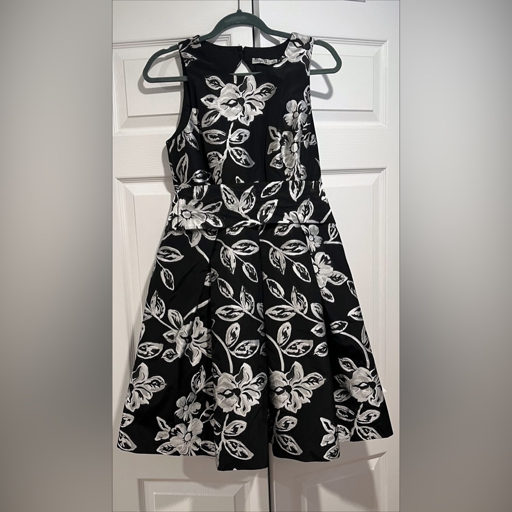 Eliza J Black and White Floral Midi Dress